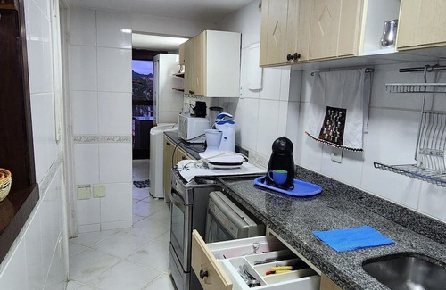 Mambucaba Apartment | Apartment with spectacular views right on the sand in Bracuhy condominium. Angra dos Reis