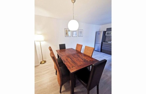 Bergheim Apartment | *NEW* Duplex | CityCentre | AC | Netflix | 8 pers.