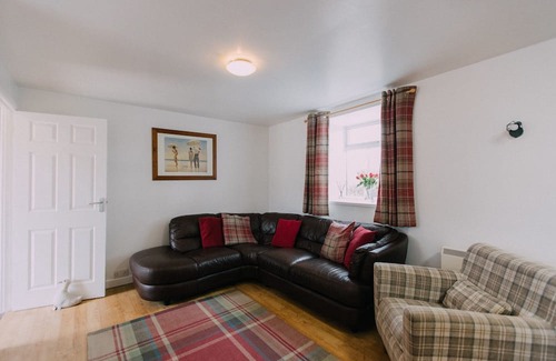 St Ives Cottage | St. Ives 2 Miles, Families, Beaches, Great Walks and we are VERY dog friendly