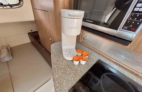 Palmetto Dunes Boat Rental | Wicked Game Yacht, Tybee Island Marina ~ Free Tybee Parking Pass!