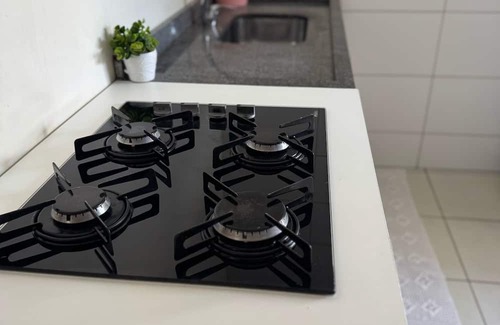 Maringa Apartment | Cozy apartment close to Catuai, UEM, Vivaro and Lebloc shopping malls.