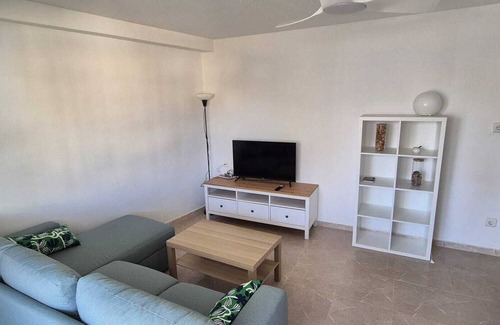 Tavernes de la Valldigna Apartment | Les jardins de Tavernes Spacious, pleasant apartment a stone's throw from the beach
