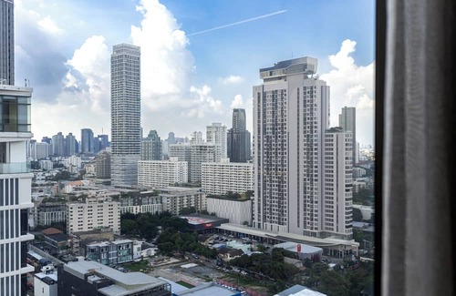Wattana Apartment | Luxe High-Rise 1BR Sky Pool, Gym, with AC, WiFi