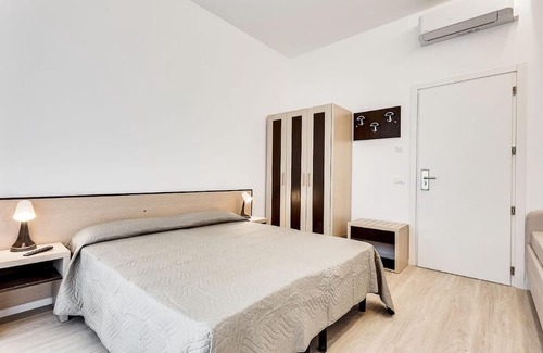 Rivabella Bed & Breakfast | ROOMS AVAILABLE HOTEL ANVERSA just 2 minutes from Rimini Beach
