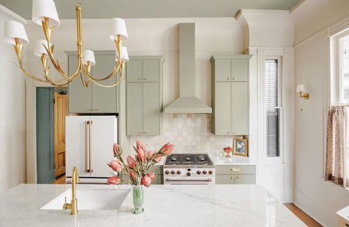 Touro Hotel | Luxury Garden District Retreat With Heated Pool