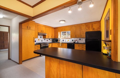 La Conner House | Charming 2-bedroom house in walking distance to downtown La Conner