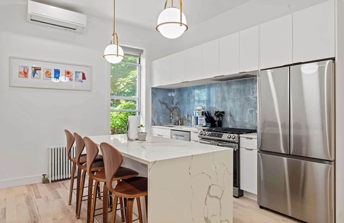 Bedford-Stuyvesant Apartment | Decatur Place by Rove Travel | 1BR Chic Apartment