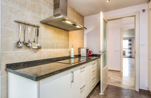 San Roque Apartment | Relax in our luxury home | Terrace, Pool & Parking