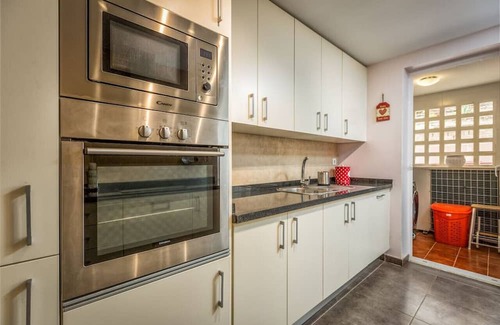 San Roque Apartment | Relax in our luxury home | Terrace, Pool & Parking