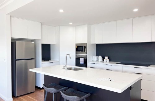 Wagga Wagga Apartment | Deluxe stay in central Wagga Wagga with essential conveniences nearby!