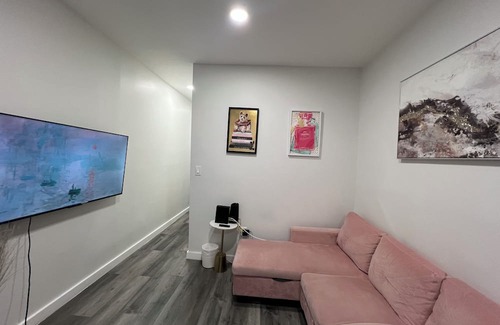 Hudson Yards Apartment | Modern 2BR Steps from Times Sqaure