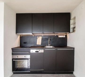 Rotenberg Apartment | Apartment overlooking Stuttgart
