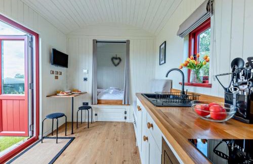 Ammanford House | Cwt Coch