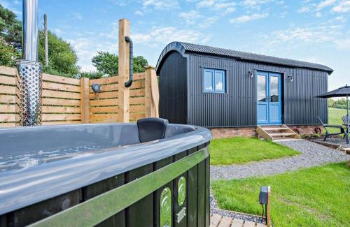 Ammanford House | Cwt Glas