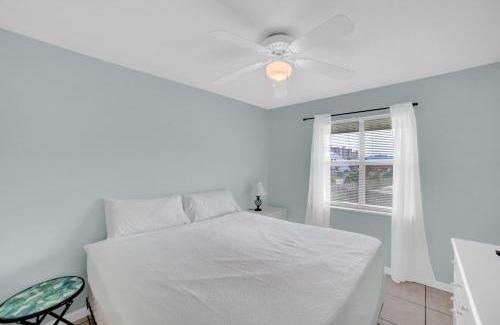 Orange Beach House | Mariner Lakes 16