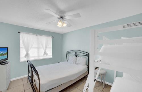 Orange Beach House | Mariner Lakes 16