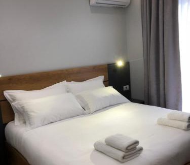Tirana Apartment | Rooms Hotel Andy