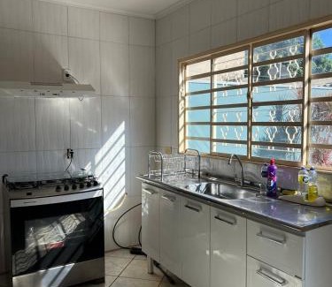 Residencial Oliveira House | Casa incrível com snooker