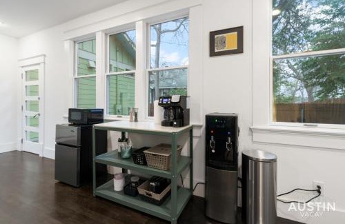 Clarksville House | Chic ATX Hideaway Patio with Firepit and Pet Friendly