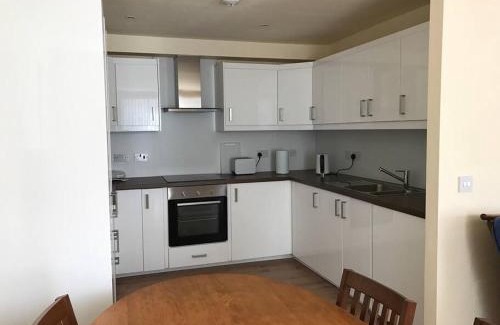 Inverkeithing Apartment | Luxury Flat, 20 Minutes by train from Edinburgh