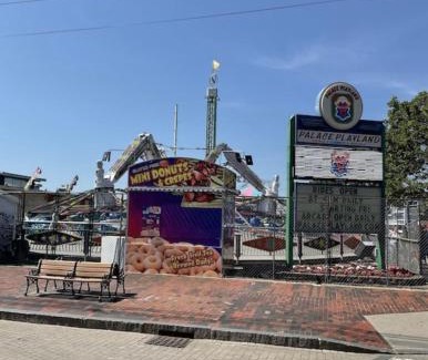 Old Orchard Beach Apartment | Oven Breeze