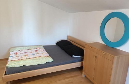Liesing House | Chill am comfortable Room in a sunny apartment