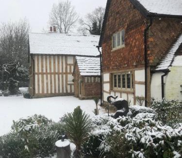 Charlwood Villa | Escape to The Manor House Charlwood