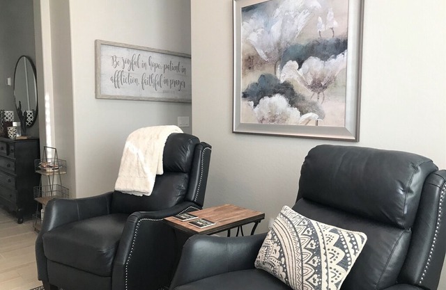 New Studio in East Mesa. Close to Shopping, Hospitals, Mesa Airport