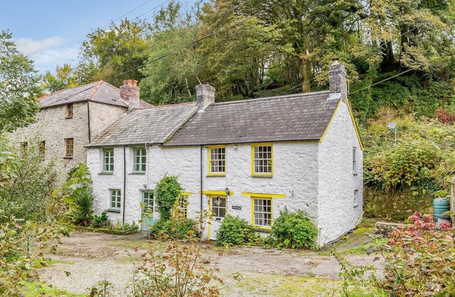 3 bedroom accommodation in Carthew, near St Austell