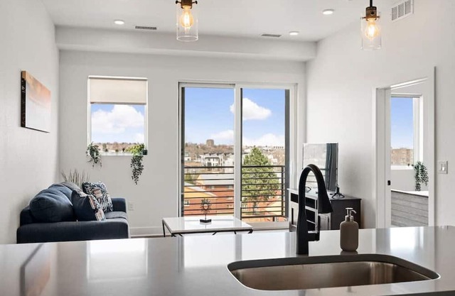 Brand New 1BR Near Sloans Lake