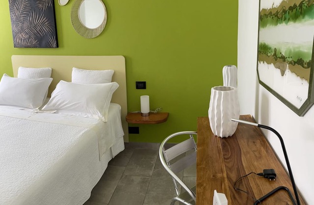 Cozy whole apartment in quiet area with indoor car parking.