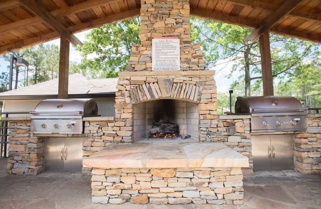 Great Location near Hoover Met & Finley Center