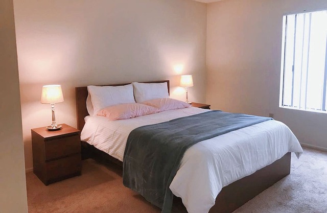 优妈小屋 cozy quiet 1B1B APT close to DTLA & Disney
