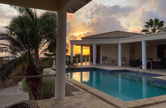 Bonaire I Love View with Private Pool