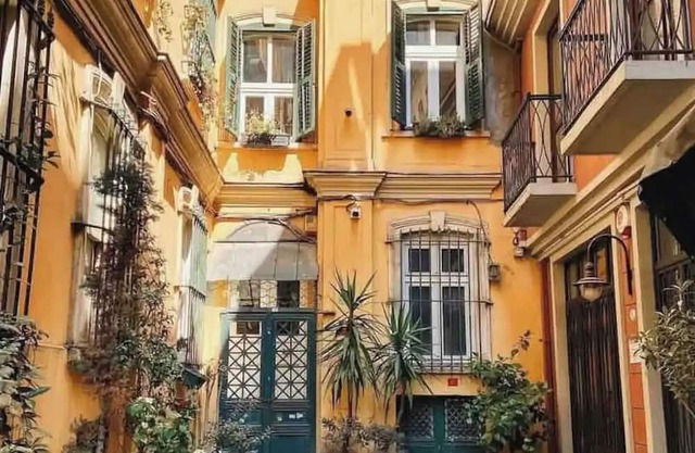 Amazing Flat With Balcony, Close to Galata Tower.
