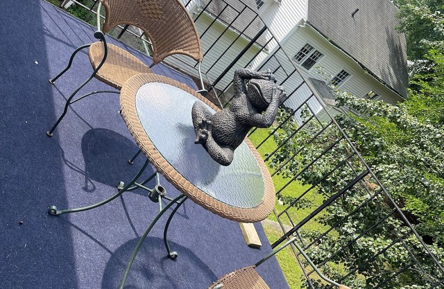 Cozy apartment close to ESPN Bristol & Lake Compounce CT
