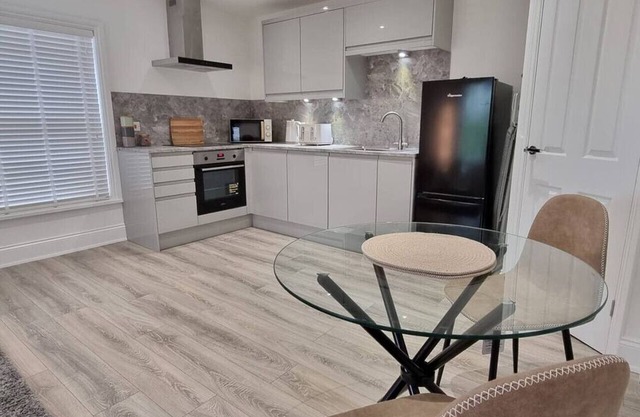 1-Bed Apartment in Wakefield