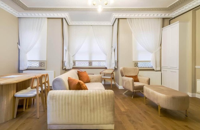 Chic Flat 10 min to Goldenhorn in Fatih