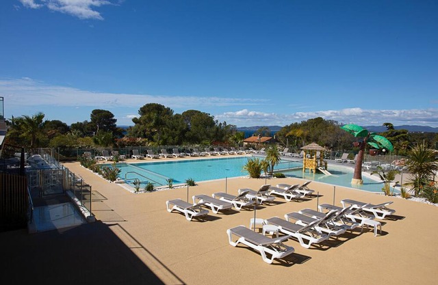 Mobile home Taos, beautiful sea view, large terrace and shared pool