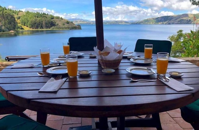 Hotel Refugio Pozo Azul