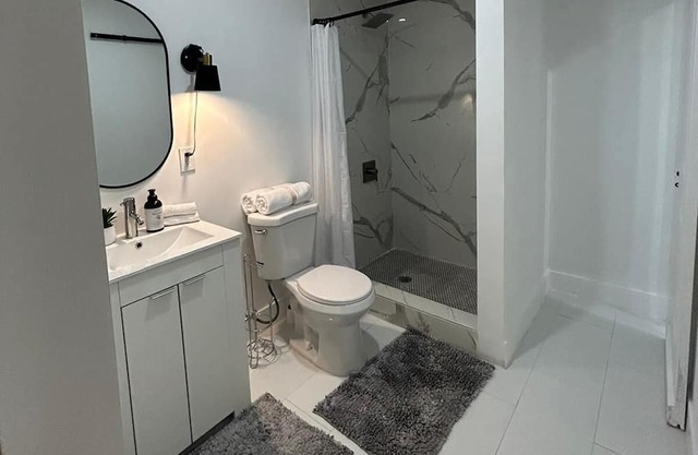 Luxury OneBed Unit