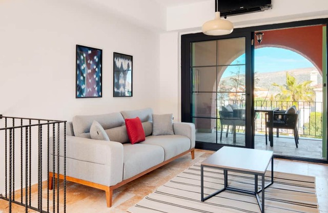 Luxury Flat w Balcony and Shared Pool in Alacati