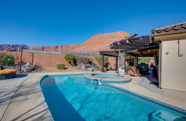 Stylish Ivins Hideaway w/ Patio + Mountain Views!