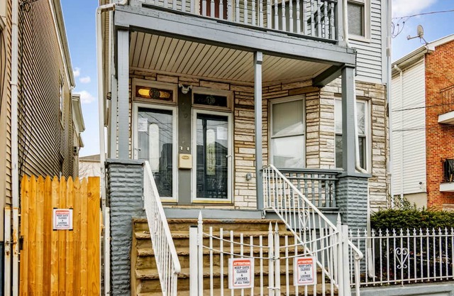 Comfortable and Unique 1BED Apt in Elizabeth / Perfect location / 30min to NYC