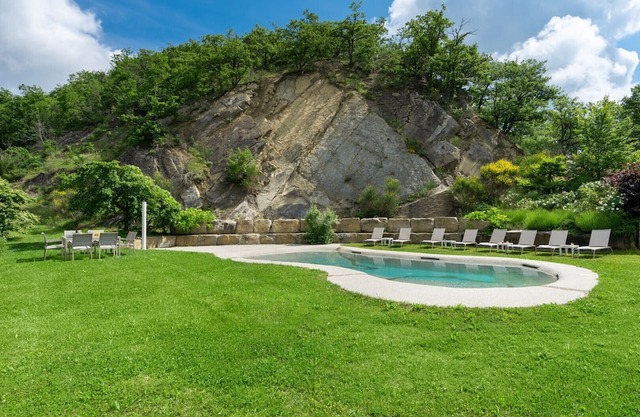 Rustic villa Torre delle Rose in Umbria