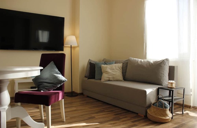 Downtown central~City center~90m2~walk everywhere
