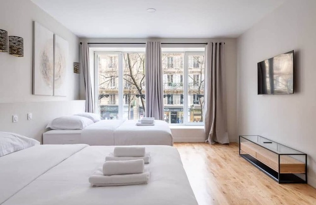Luxe, State of the Art Suite near Montmartre