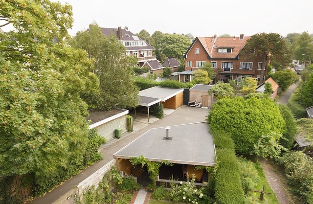 Bright Family House Close to Amsterdam, Haarlem and Beach!