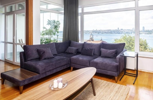 Missafir Apartment with a Panoramic Bosphorus View