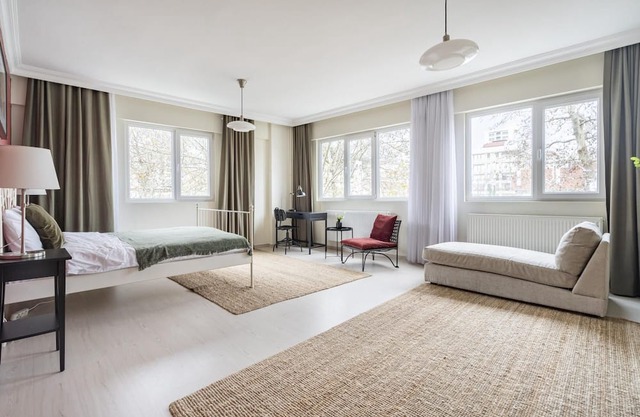 Missafir Modern Flat with Balcony on Bagdat Street